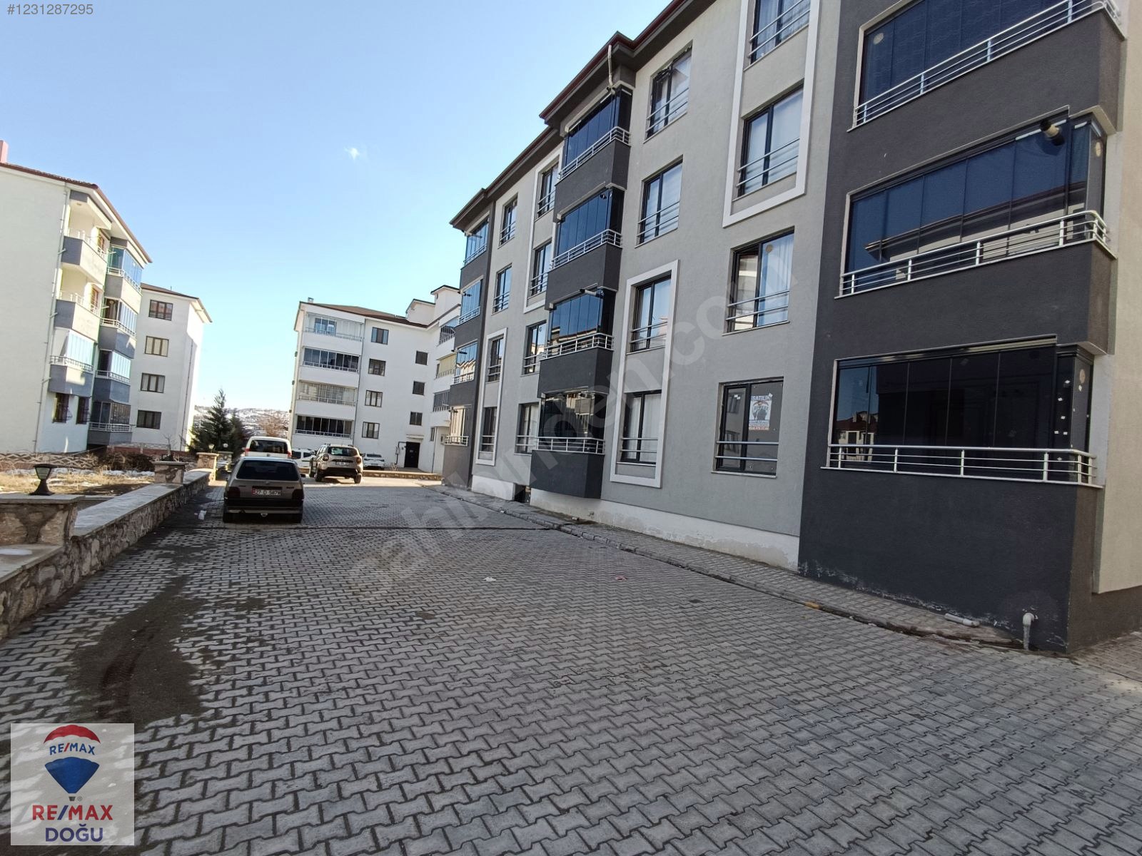 REMAX DOĞU'DAN ATAŞEHİR MAH. ACİLSIFIR 2+0 SATILIK FIRSAT DAİRE - ELAZIĞ MERKEZ fotoğraf 3